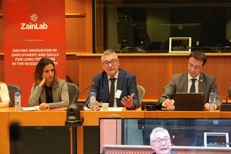 ZainLab lleva al Parlamento Europeo la experiencia vasca en empleo, capacitación y cuidados