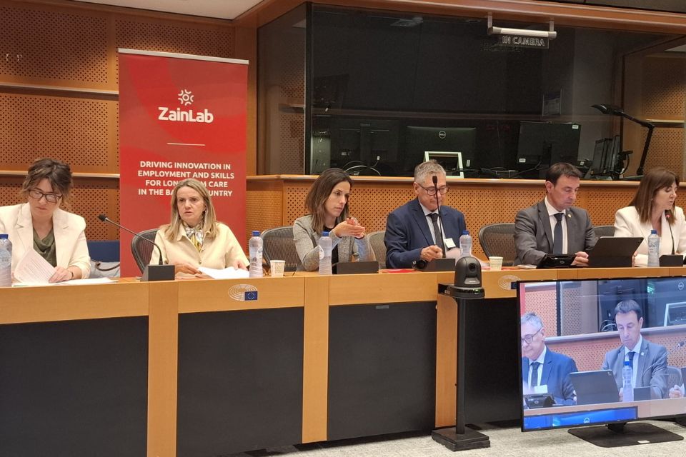 ZainLab lleva al Parlamento Europeo la experiencia vasca en empleo, capacitación y cuidados
